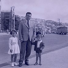 Alla Stazione Marittima di Genova
(foto di Gigi Biancone, 1955)